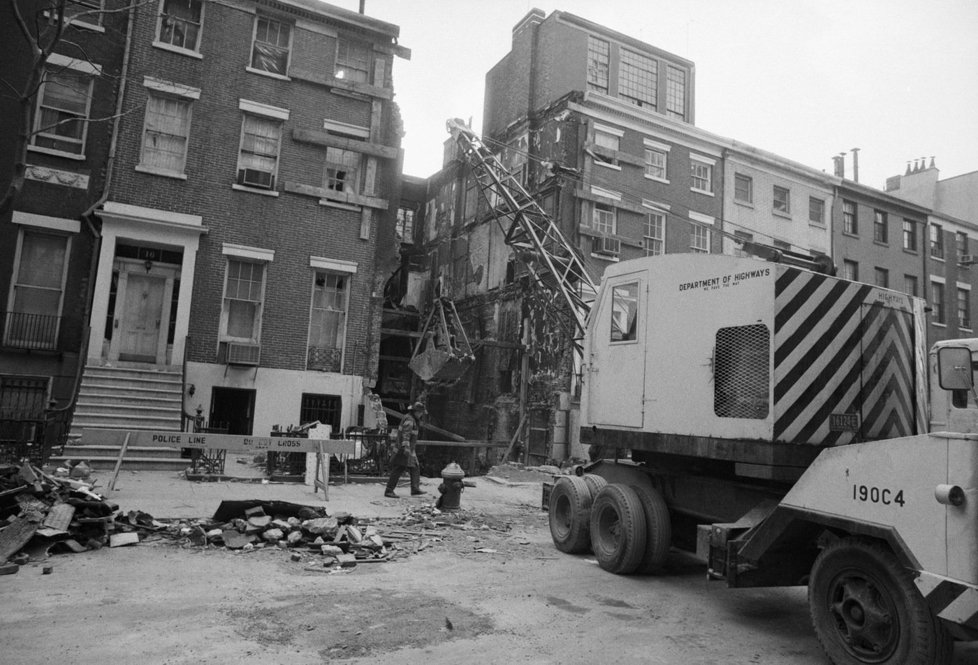 Three Weather Underground members were killed when a bomb they had built exploded in
the basement of a townhouse in Greenwich Village on March 6, 1970. In the days following the explosion, police found 57 sticks of dynamite, four completed bombs, detonators, timing devices, and other bomb-making equipment. Bettmann/Corbis photo.